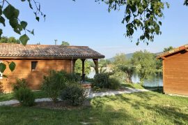 chalets-montrejeau-et-lac-montrejeau